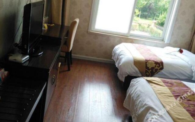 Yuwenquan Hotel