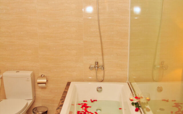 Nha Trang Wonderland Hotel