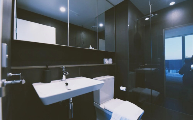 HFN Waterside Melbourne Apartment