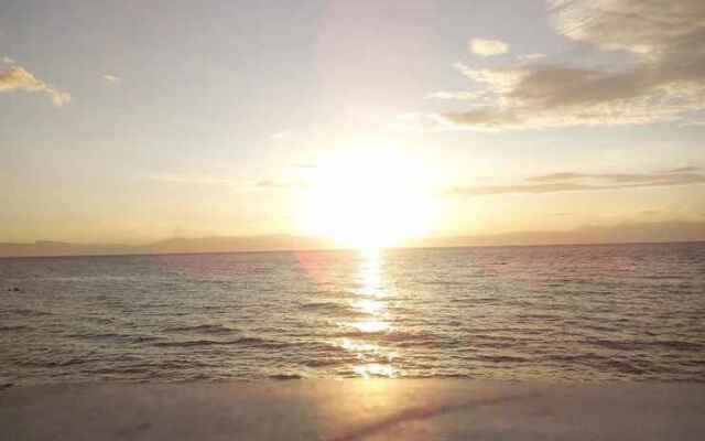 Cruz-Phillips Lodging Services