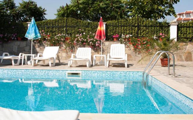 Sani Holiday Village