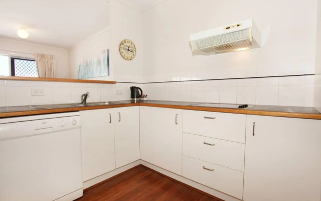 Unit 9 'Coolum Blueseas', Coolum Beach