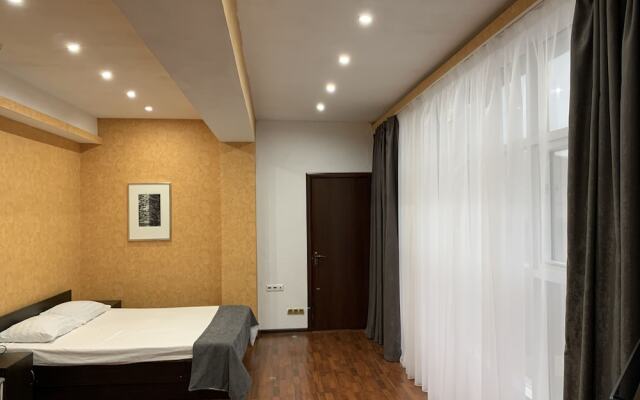 Novyi Gorod Guest House