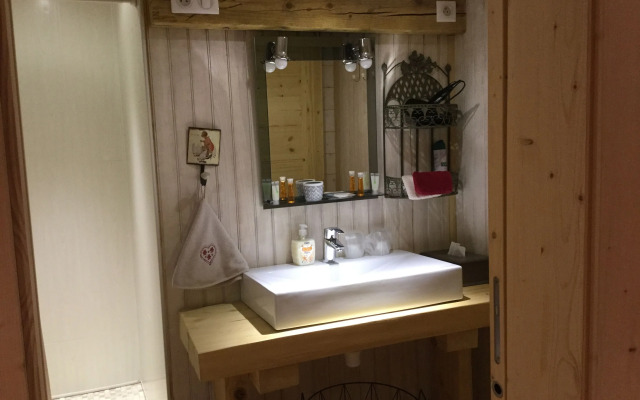 La Ferme de Là-haut B&B