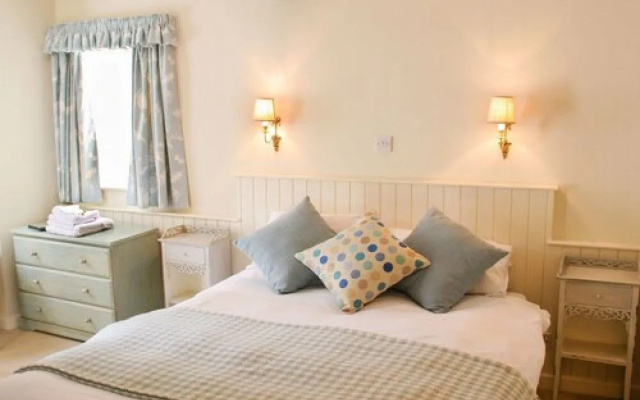 Horse & Groom - Upper Oddington
