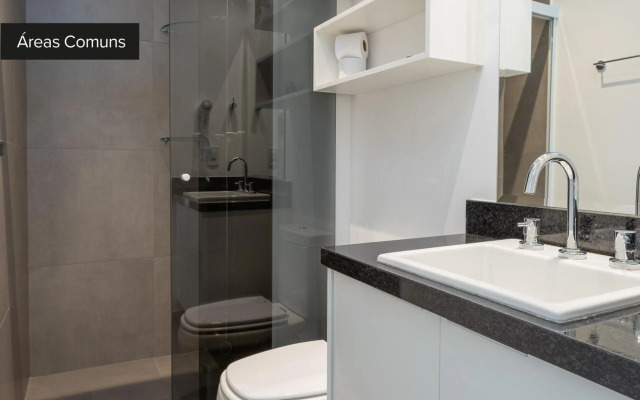 Charlie Oscar Freire