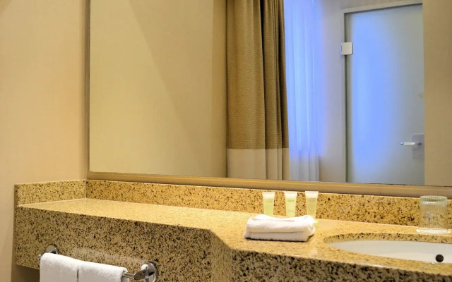 Courtyard by Marriott Düsseldorf Seestern