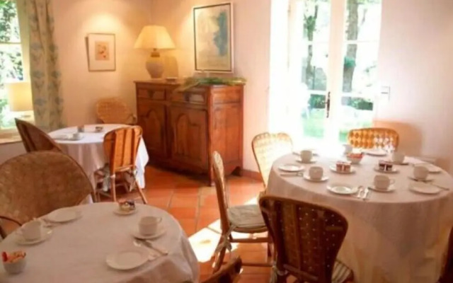 Hôtel Le Moulin de la Beune