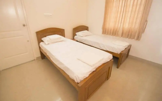 ThulasiRams Service Apartments