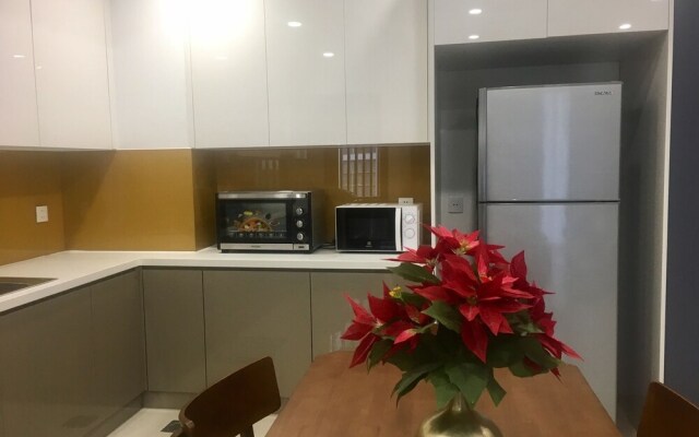 Brand New Luxury Apartment