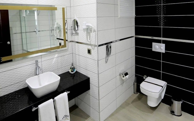 Lavin Otel
