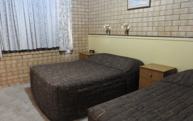 Lone Pine Motel - Corowa