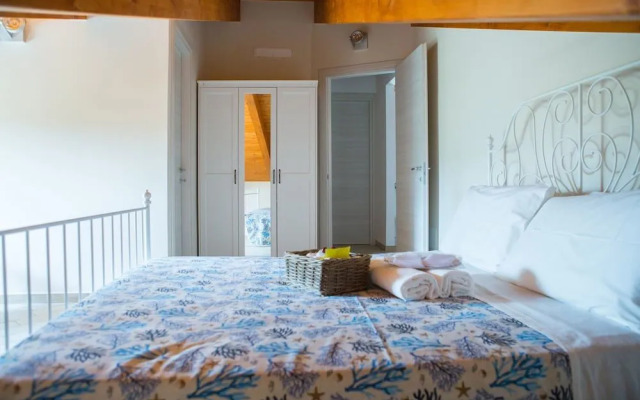 Lucky House e Il Mare in Mansarda