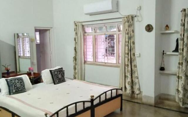 Nibhriti Guest House