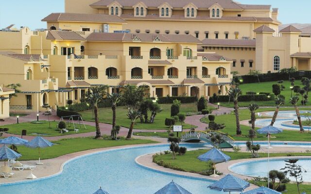 Mövenpick Hotel Cairo - Media City