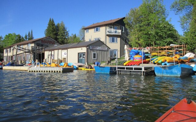 Sauble River Marina & Lodge Resort