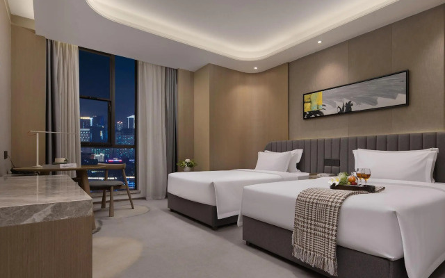 Moon Hotel