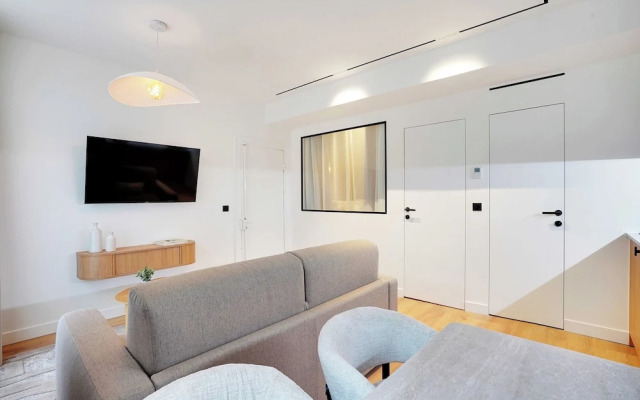 Beautiful Apartment in Le Marais