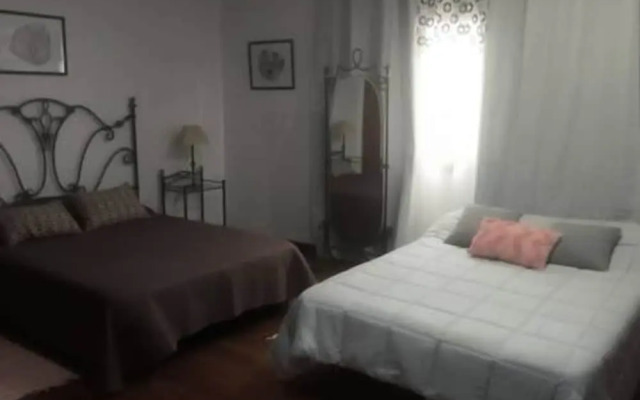 Espectacular Villa con Piscina y Vistas al Valle