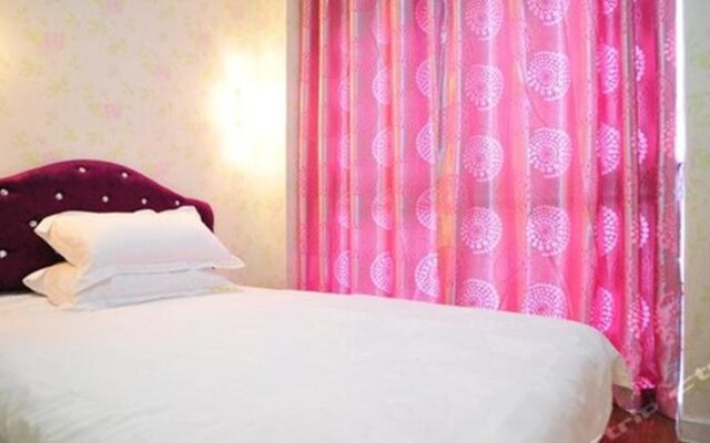 Guanggu Hotel