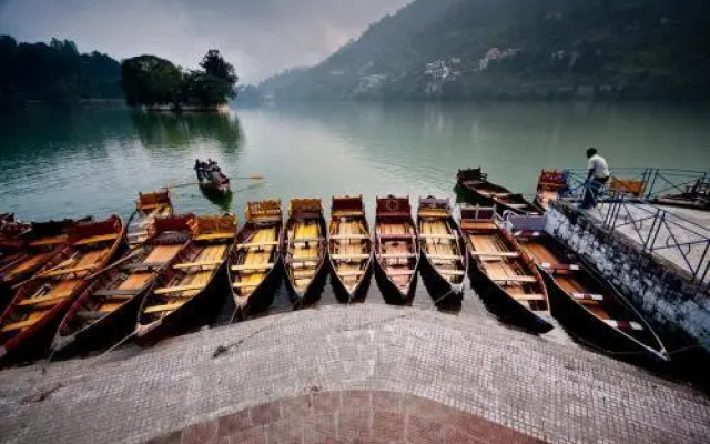 Rosewood Dhanachuli Retreat
