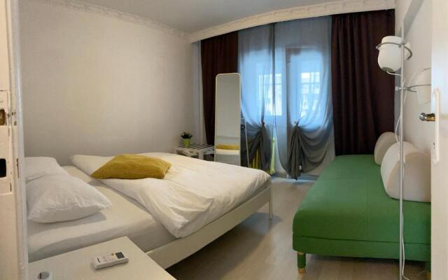 Green Apartment 41