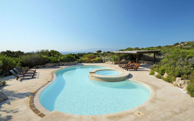 Villa Bianca Santa Teresa di Gallura