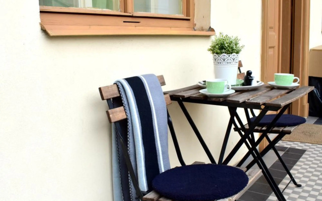 AIRSTAY PRAGUE Wellness apartments Florenc