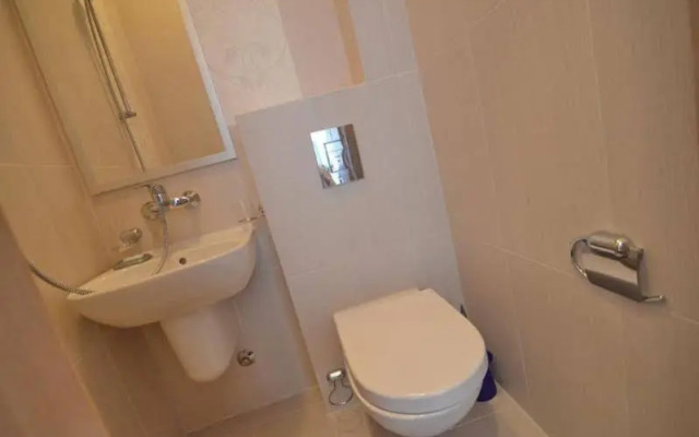 Hec Apartment