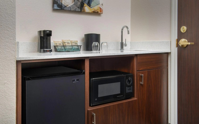 SpringHill Suites by Marriott Dallas Addison/Quorum Drive