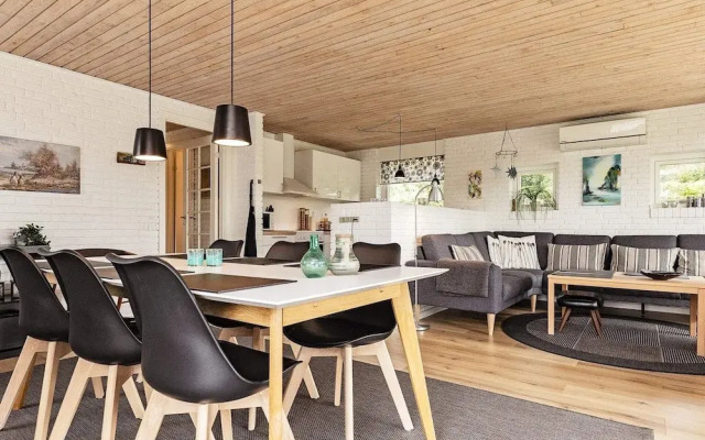 6 Person Holiday Home in Farso