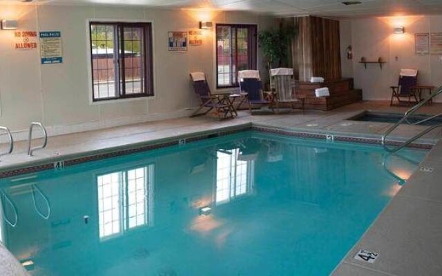 FairBridge Inn & Suites Kellogg