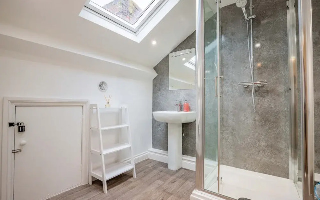 Host Stay Park Street Abode