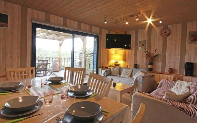 Gîte Saint-Mars-d'Égrenne, 5 pièces, 6 personnes - FR-1-497-1