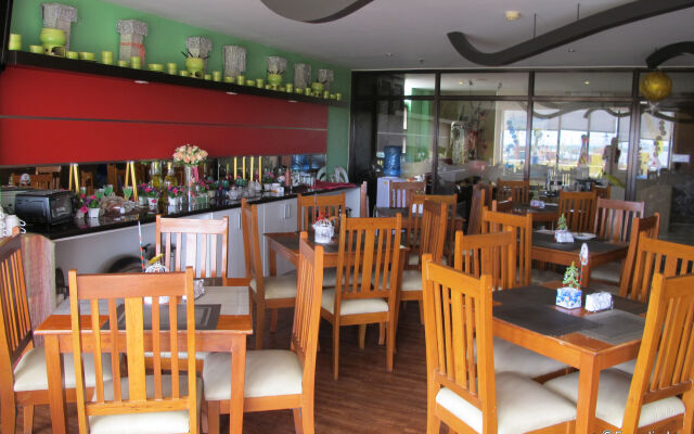 Sugbutel Family Hotel Cebu powered by Cocotel