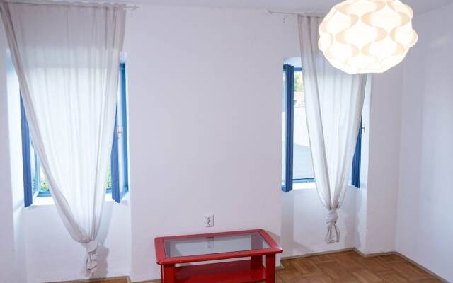 Stone House With Private Yard And Pool Near Crikvenica