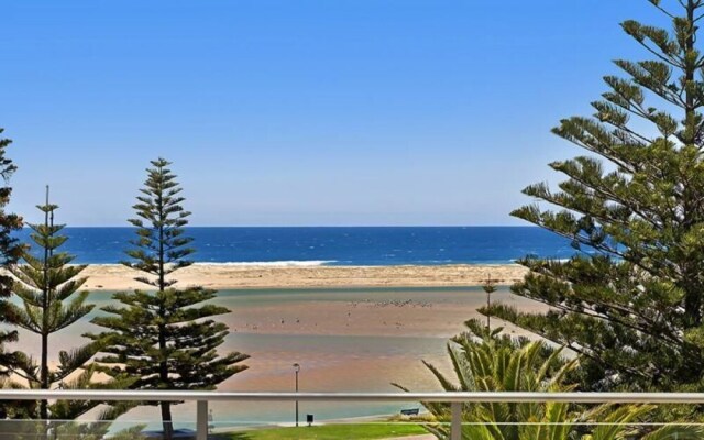 Coast Luxury Apartment 23
