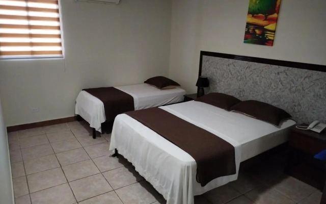 Hostal Ejecutivo Las America