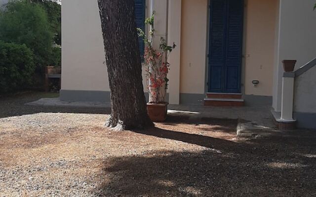 The White House on the sea