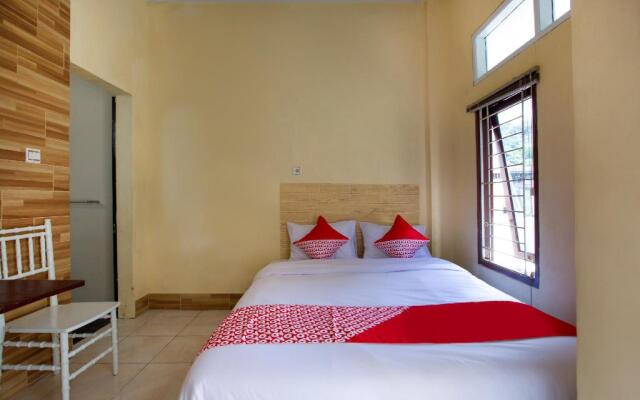 OYO 3249 Wijaya Kusuma Residence