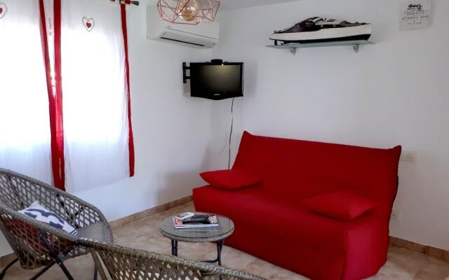 House With One Bedroom In Alcanar, With Enclosed Garden - 100 M From The Beach