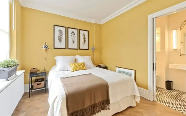 Serene 2 Bed Flat Chiswick Min Monthly Stay