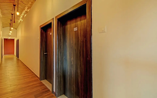 Treebo Trend Hotel Green Woods