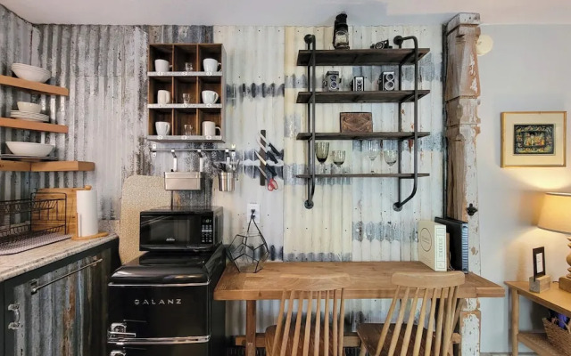 Rosewood Studio by WanderLodges