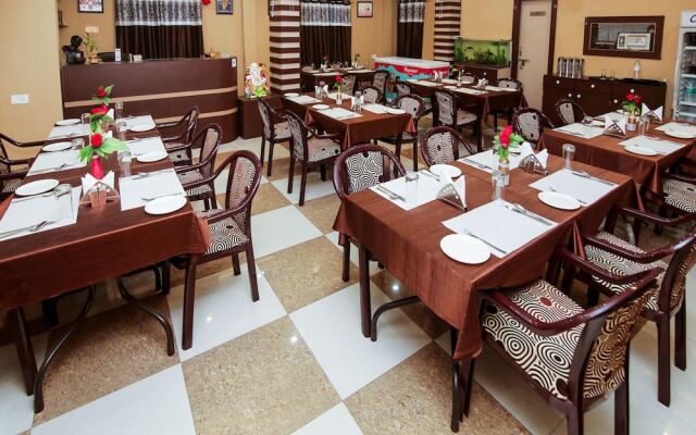 OYO 12363 Hotel Ratan international