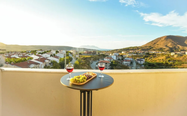 Porta Trakis Hotel
