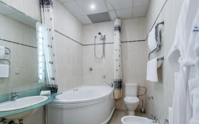 Novinka Hotel