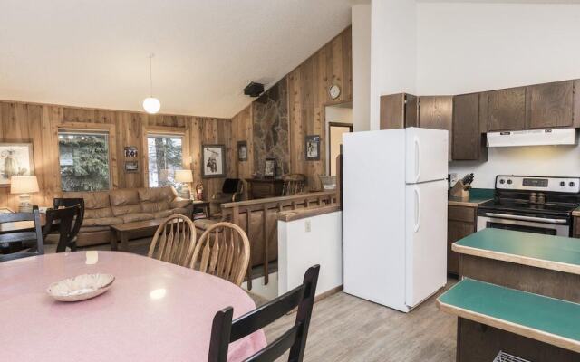 Kathy Lynn - 5 Br Home