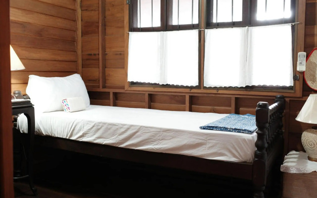Tiptopthai House