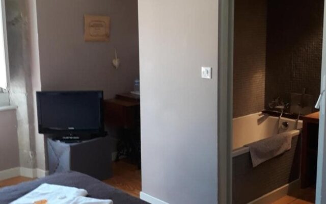 B&B La Demeure De La Cite